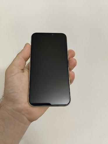 Iphone 11 beli sim free icloud free, sa 64 gb memorije. Telefon je ok
