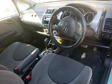 fit mator: Honda Fit: 2002 г., 1.5 л, Вариатор, Бензин, Хэтчбэк — 5