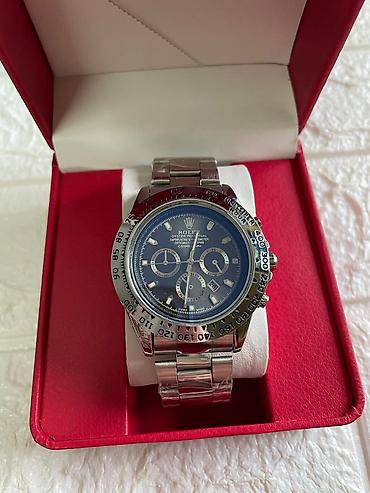 Ručni satovi: 02. Cena:2800in (Bez kutije)
Cena:3300din (Sa kutijom) — 17