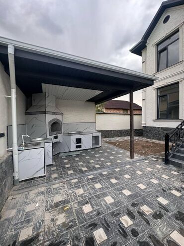 Продажа домов: Дом, 300 м², 5 комнат at lalafo.kg — 2 Продажа домов: Дом, 300 м², 5 комнат — 2