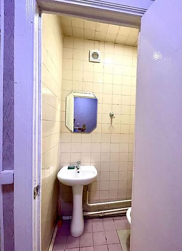 Продажа квартир: 3 комнаты, 63 м², Восток-5 мкр 105 серия, 1 этаж — 8