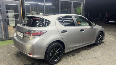 Lexus: Lexus CT: 2011 г., 1.8 л, Вариатор, Гибрид, Хэтчбэк — 4