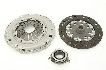 SET KVAČILA TOYOTA AVENSIS, COROLLA, RAV 4 II | Na prodaju Komplet