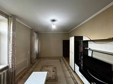 продается квартира уметалиева: 2 комнаты, 55 м², Сталинка, 3 этаж, Евроремонт