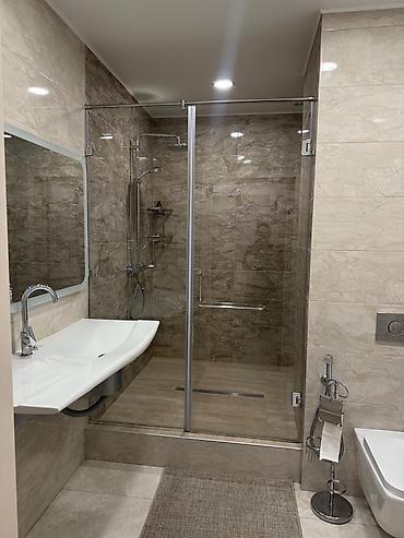 Долгосрочная аренда квартир: 3 комнаты, Риэлтор, Без подселения, С мебелью полностью — 7