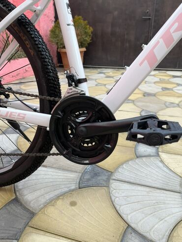 İdman velosipedləri: Velosiped Trinx Majes dağ velosipedi Trinx M260 26lıq Ağ rəng İtalyan — 7