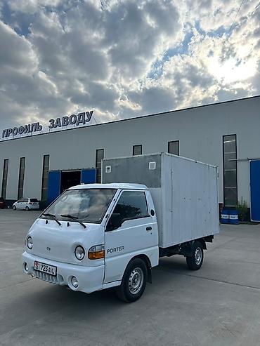 жиби бетон: Жеңил жүк ташуучу унаа, Hyundai, Стандарт, 1ге чейин т, Колдонулган — 4