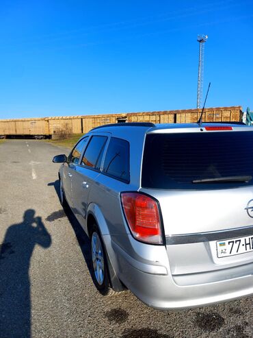 Opel: Opel Astra: 1.3 l | 2006 il 262000 km Universal — 4