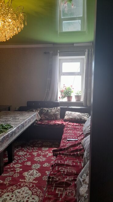 сдаю квартиру в городе балыкчы: 2 бөлмө, 48 кв. м, 105-серия, 4 кабат, Евроремонт
