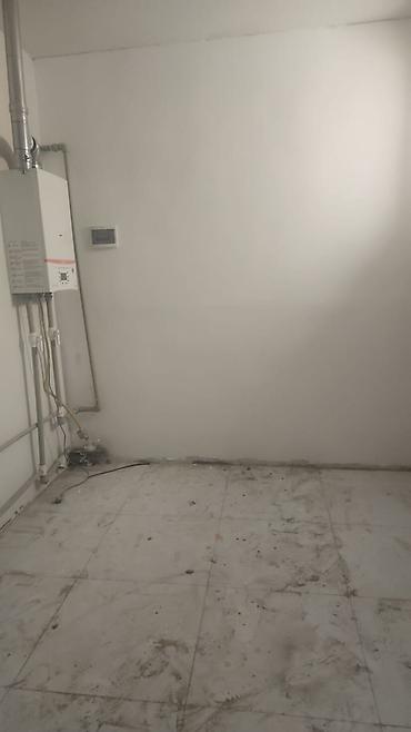 3 микрорайоне: 3 комнаты, 80 м², 1 соток, Кара-Жыгач ж/м Газ, Электричество, Канализация — 2