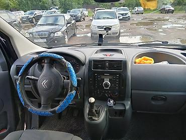 porter 3: Hyundai : 2014 г., 1.6 л, Механика, Дизель, Бус — 4