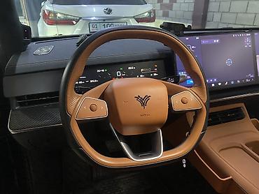 byd e9 1: Lixiang L6: 2024 г., 1.5 л, Автомат, Электромобиль — 6