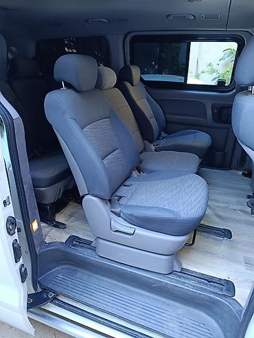 hunday h1: Hyundai H-1 (Grand Starex): 2.4 l | 2011 il Mikroavtobus — 8