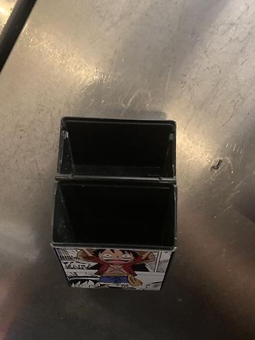 краска для лица: Электронный футляр для сигарет с USB‑зажигалкой One Piece - — 3