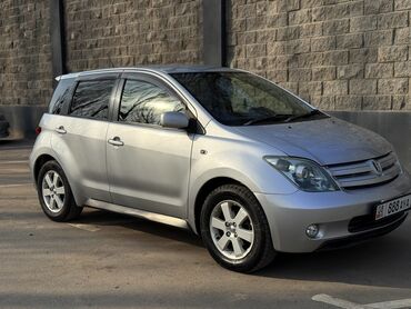 тайота матрихс: Toyota ist: 2003 г., 1.3 л, Автомат, Бензин, Хэтчбэк