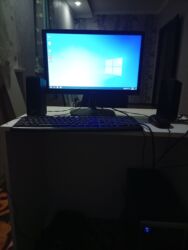 ультрабук acer aspire s3: Продаю кампютер комплекте рабочем состоянии за 12000с