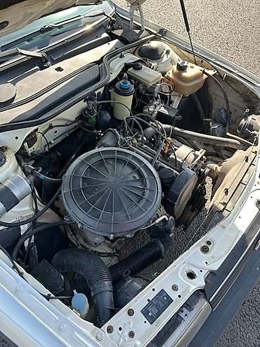 aud: Audi 100: 1988 г., 1.8 л, Механика, Бензин, Седан — 8