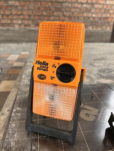 hella: Винтажный немецкий аварийно-сигнальный фонарь Hella 2002 Europa Новый — 1