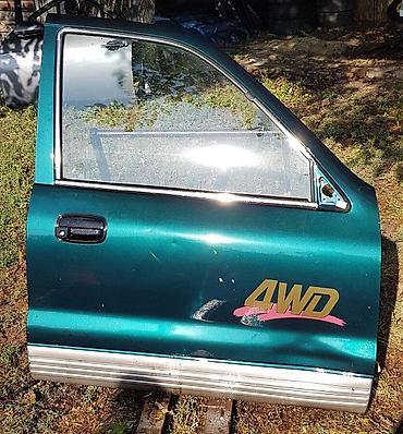 K00 VRATA PREDNJA D. ZA KIA SPORTAGE OD 1993. DO 2003. GOD