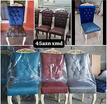 plastmas stol: Yemək otağı üçün zərif taxtadan stullar. Klassik üslubda işlənmiş ağ — 1