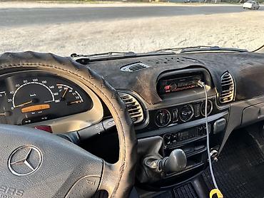 авто в такси: Mercedes-Benz Спринтер: 2005 г., 2.2 л, Механика, Дизель, Бус — 4