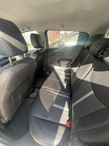 spark 2016: Chevrolet Spark: 2020 г., 1 л, Вариатор, Бензин, Хэтчбэк — 8