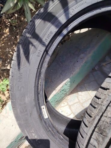 Mercedes-Benz: Şin Barum 185 / 65 / R 15