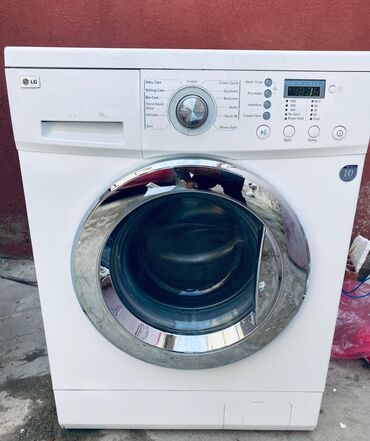 Otaq qapıları: Paltaryuyan maşın LG, 7 kq