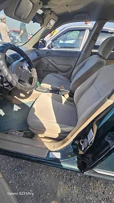 сколько стоит гибридная машина: Honda Civic: 2002 г., Автомат, Бензин, Седан — 3