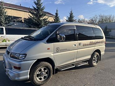 195 65 15 с: Mitsubishi Delica: 2003 г., 3 л, Автомат, Бензин, Минивэн — 1