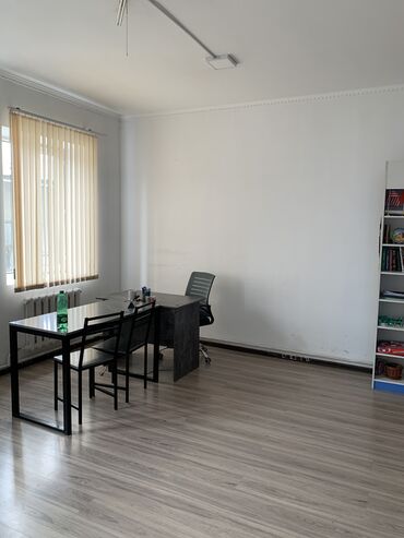 аренда офиса с мебелью бишкек: Сдаю Офис, 32 м², В бизнес центре, С отдельным входом, С юридическим адресом