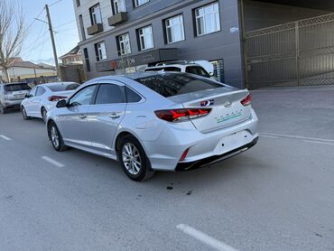 Hyundai: Hyundai Sonata: 2019 г., 2 л, Автомат, Газ, Седан