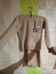 Svitşotlar: Пару раз нодевлось в хорошом состаяние всеволишь отдам за 7₼