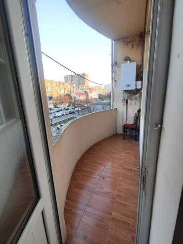 Mənzil kirayələyirəm: 2 otaqlı, 90 kv. m -da lalafo.az — 9 Mənzil kirayələyirəm: 2 otaqlı, 90 kv. m — 9