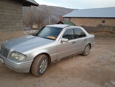 мерседес продаю: Mercedes-Benz C-Class: 1993 г., 1.8 л, Механика, Бензин