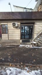 аренда дом под швейный цех: Сдаётся помещение в аренду! 📍 Удобное расположение — перекрёсток улиц