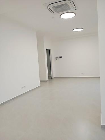 Аренда офисов: Аренда офисов, 73 м², В бизнес центре, С видом на горы, С отдельной кухней, С отдельным сан узлом — 11