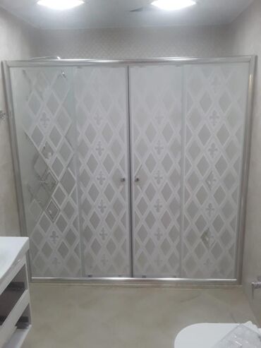 Duş kabinaları, arakəsmələr: Kvadratı 75 azndən başlayaraq istənilən ölçü və dizaynda duskabinlərin — 17