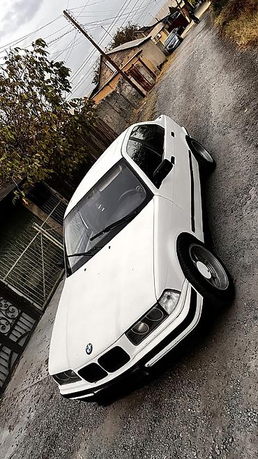 BMW: BMW 3 series: 1991 г., 1.6 л, Механика, Седан — 2
