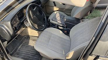 пассат стекло: Volkswagen Passat Variant: 1991 г., 1.8 л, Механика, Бензин, Универсал — 1