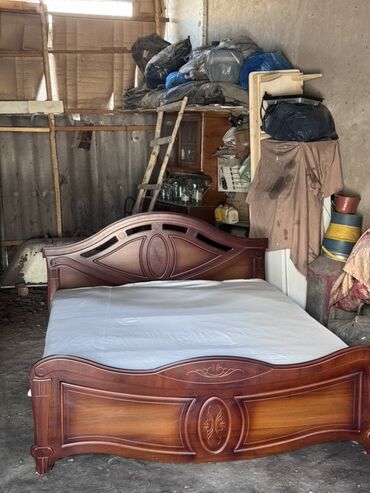 Спальные гарнитуры: Спальный гарнитур, Двуспальная кровать, Дерево, цвет - Коричневый — 1