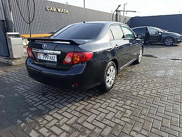 Toyota: Toyota Corolla: 2010 г., 1.6 л, Автомат, Газ, Седан — 5