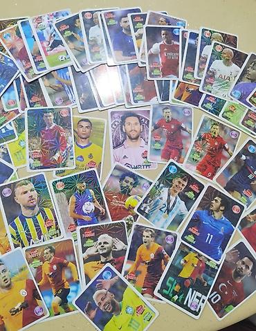messi: Futbolçu kolleksiya kartları dəsti : 200 kart.(Real alıcıya endirim — 3