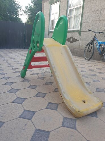 удобные коляски для новорожденных: Продаю детскую горку одам за 2500 остальные вопросы по телефону