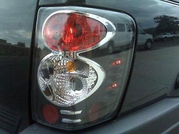 vitlo za slepu: KRISTALNA CRNA STOP SVETLA JEEP GRAND CHEROKEE WJ (5 | Kristalna — 4