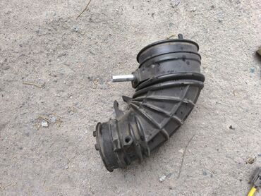 Honda: Honda Stream: 2003 г., 2 л, Бензин — 9