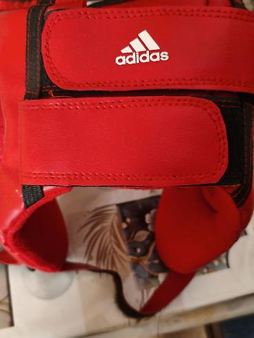 Шлемы: Боксерский шлем Adidas, красный. - Конструкция для защиты головы и — 3