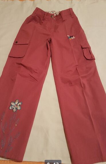 esarpa new yorker icine cm x cm materijal viskoza: Nove kvalitetne pantalone za devojcice,za 10 god,kupljene u Nemackoj