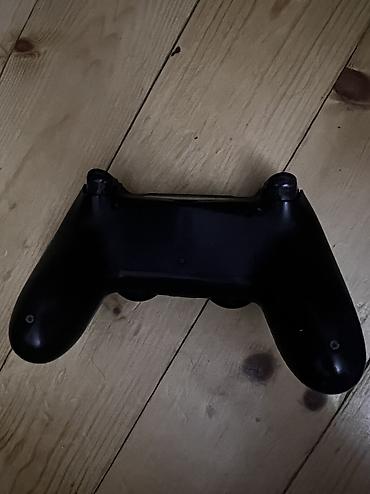 ps4 ucun rul dəsti: Playstation 4 pultu satılırr R2 narmal işlemir Xərci 10 manat olcaq — 3