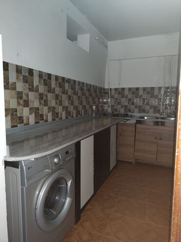 Köhnə tikili: Bakı, 3 otaqlı, Köhnə tikili, m. Azadlıq Prospekti, 35 kv. m — 8